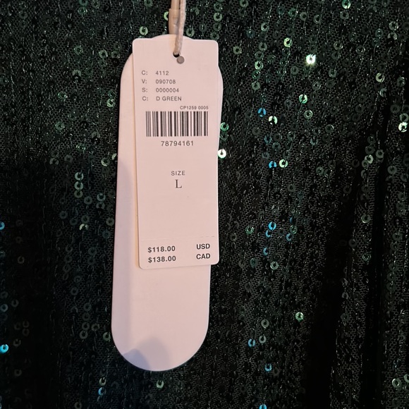 ANTHROPOLOGIE- Wine coloured sequins shirt by “Flat white - Picture 7 of 11